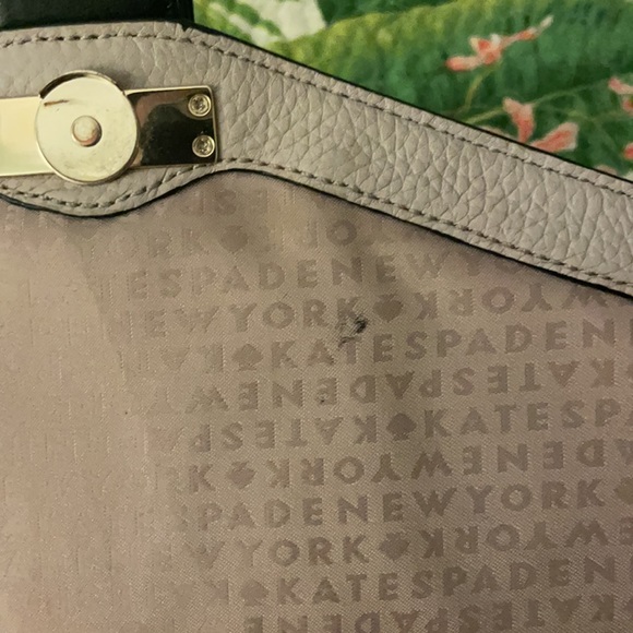 Kate spade crossbody - Picture 5 of 8